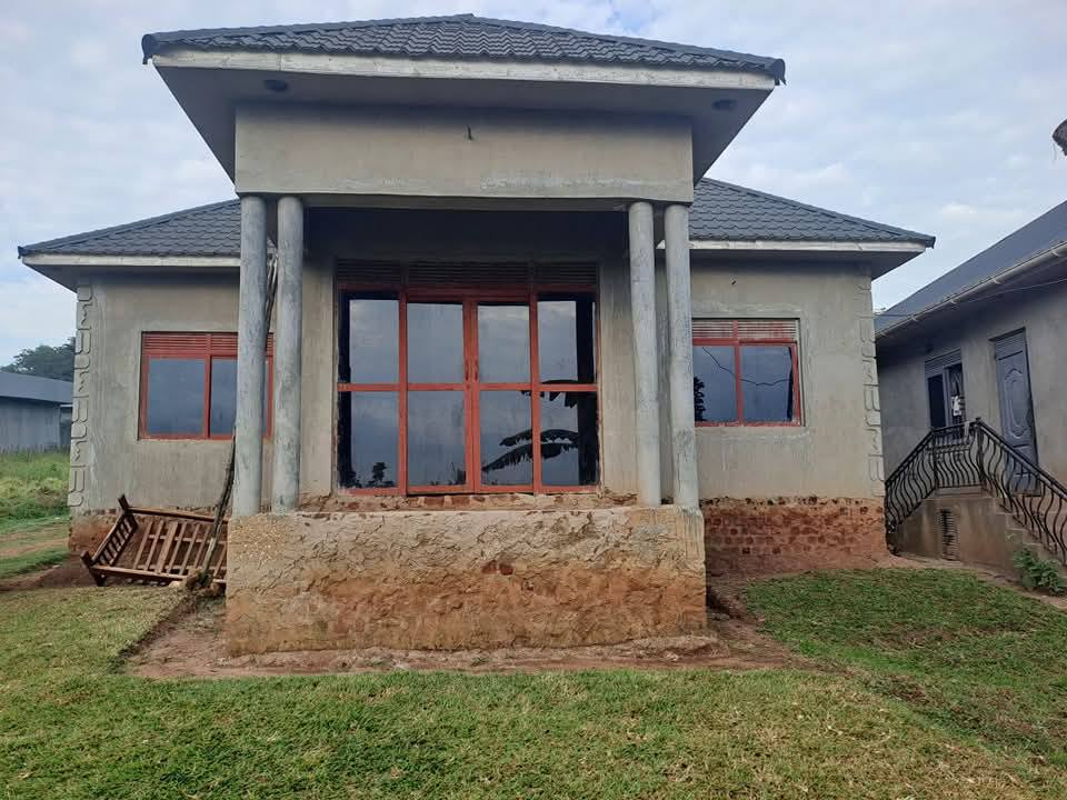 Residential House for Sale – Gayaza, Manyangwa, Uganda