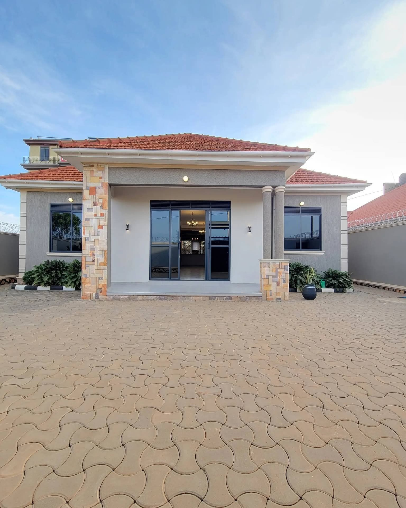 Modern 4-Bedroom Home for Sale in Kira – Uganda 🇺🇬