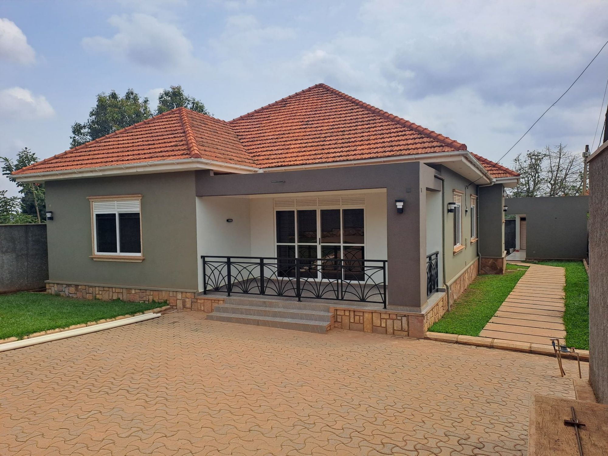 Residential House for Sale – Kira, Nsasa, Uganda