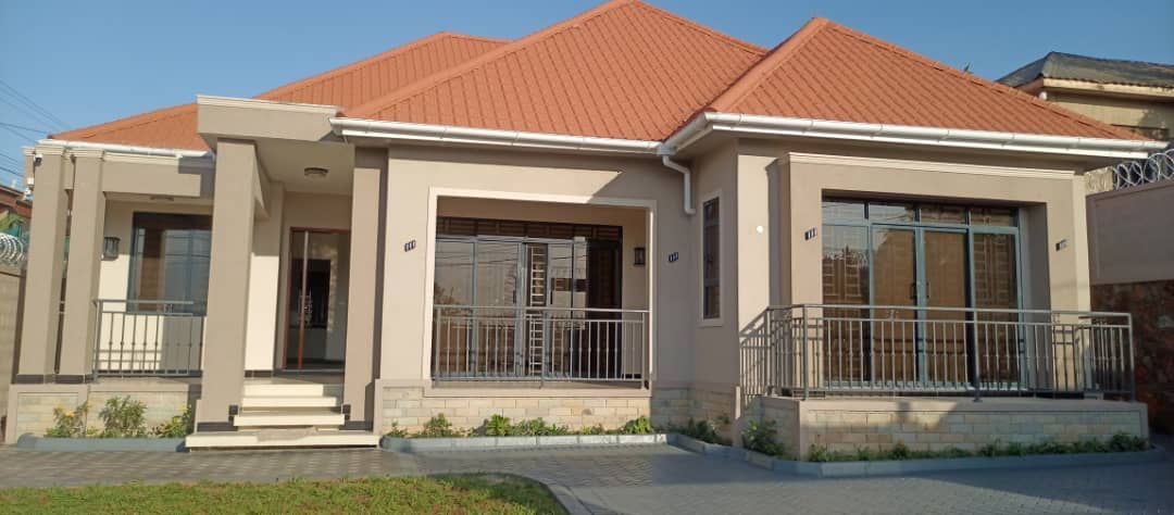 4-Bedroom House for Sale in Kira, Uganda