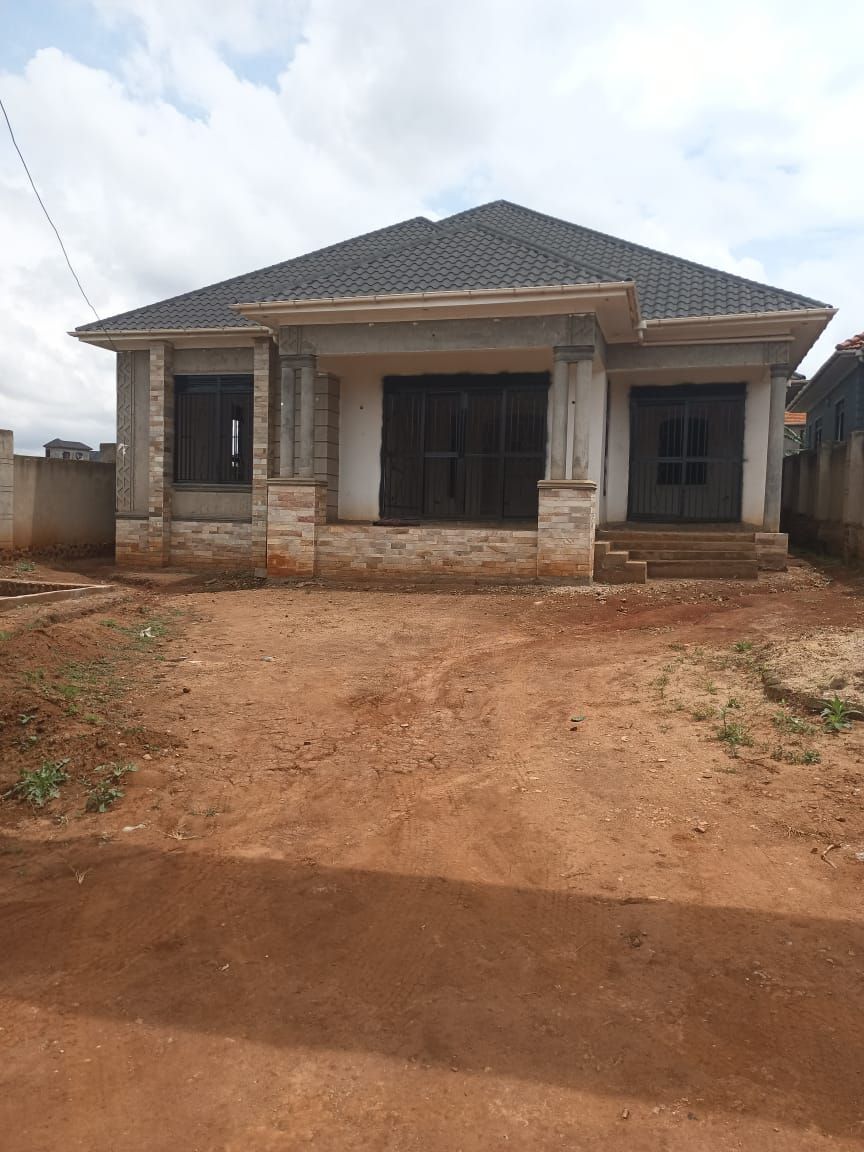 4-Bedroom House for Sale in Gayaza, Uganda
