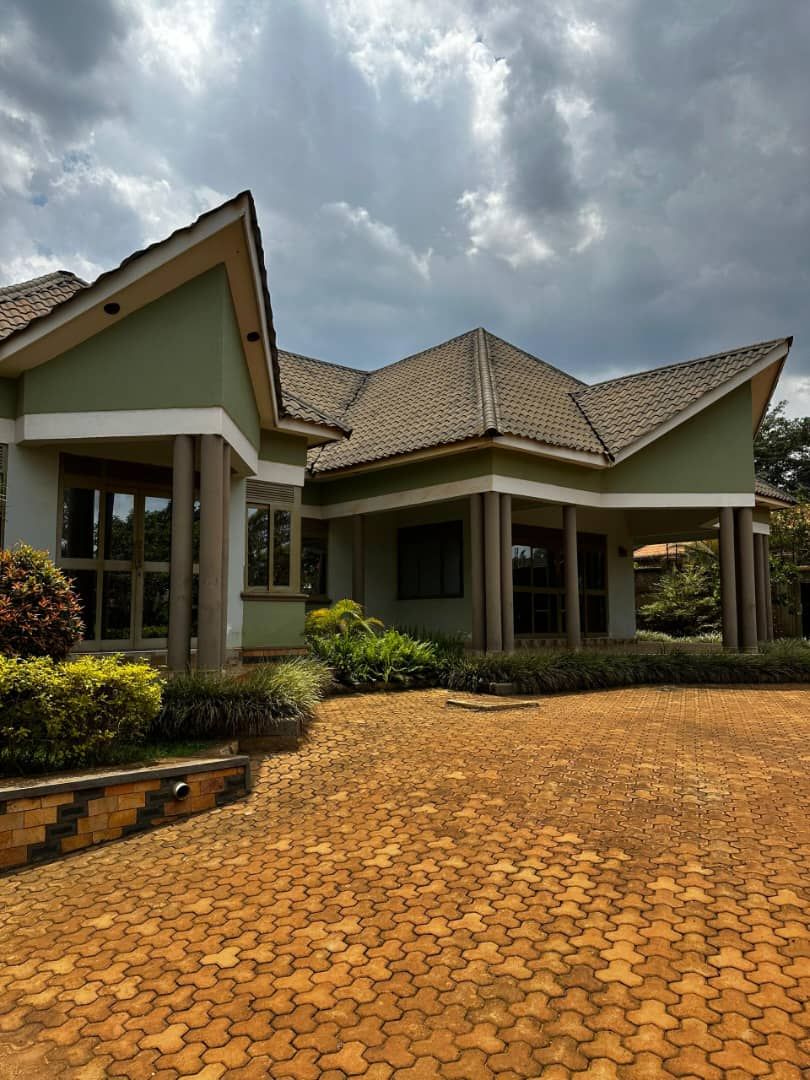 House for Sale in Matugga Town, Uganda