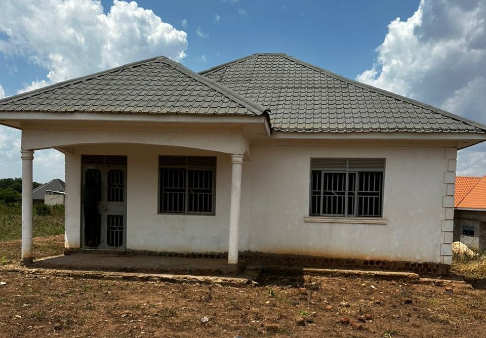 House for Sale in Gayaza Kiwenda, Uganda