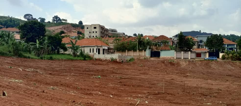 Plots of Land for Sale in Kitende Entebbe Road Uganda
