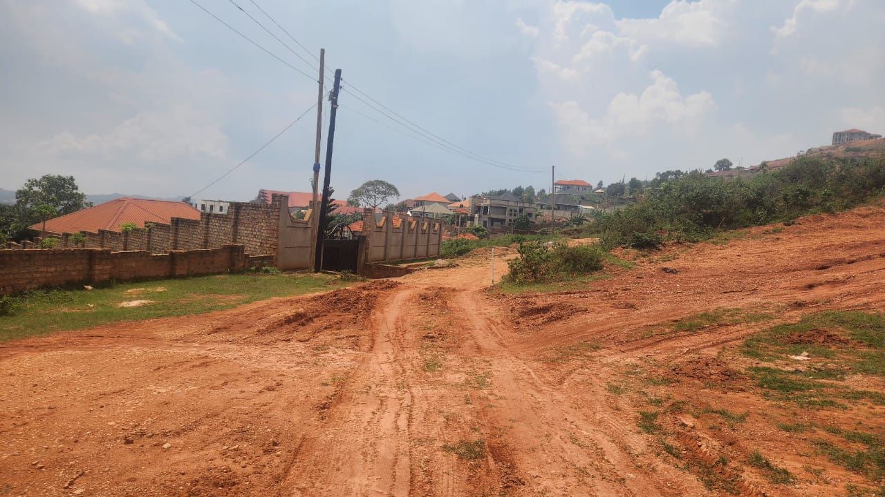 Residential Plot of Land for Sale in Kitende Entebbe Road Uganda